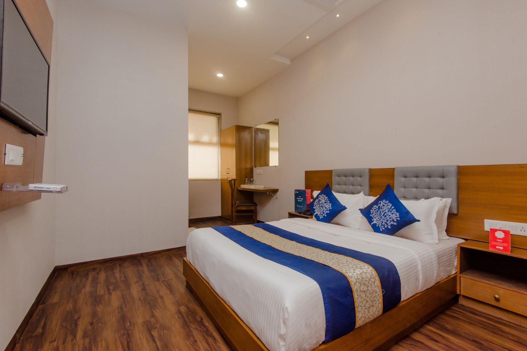 โอโย 11015 โฮเต็ล แอร์ไซด์ Hotel มุมไบ ภายนอก รูปภาพ